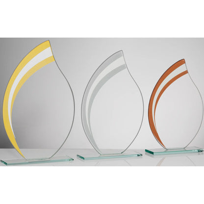 Glasaward FLAME in Bronze, Silber und Gold – Glastrophäen aus 4 mm Klarglas fürt Lasergravur für Firmenehrungen und Golfturniere
