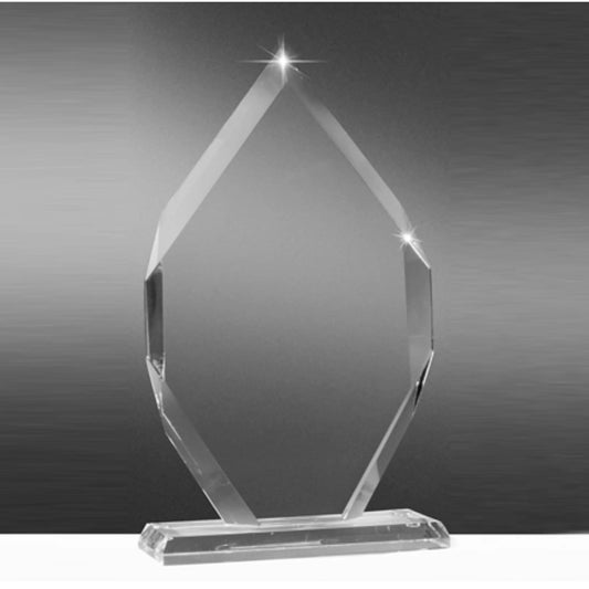 Glasaward Arrowhead aus 10 mm starkem klarem Glas in markanter Pfeilspitzenform, für  individuelle Lasergravur
