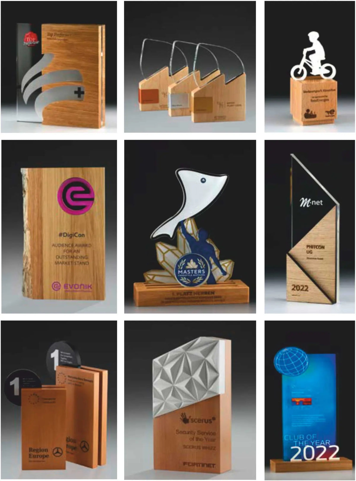 <strong>SONDERANFERTIGUNGEN AUS HOLZ</strong>