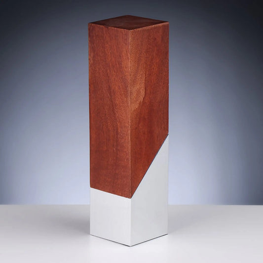 Holz und Metall Monumental Award – massive Holzsäule mit diagonalem Aluminium-Sockel, ungraviert, 235 x 60 x 60 mm | awardideen.de
