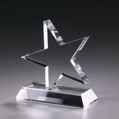Detailansicht Euro Star Award – Kristallglas mit feinen Facetten für individuelle Lasergravuren
